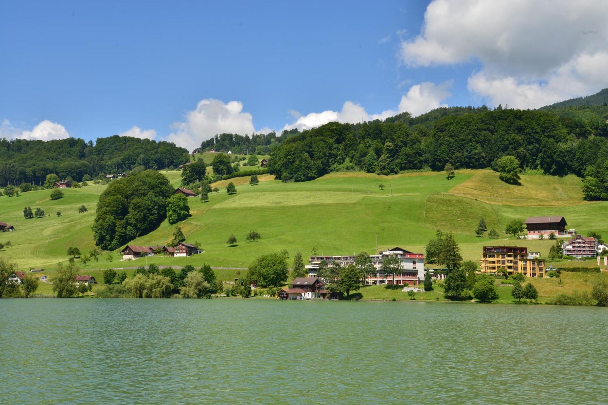 Hotel Kurhaus Am Sarnersee Зарнен Екстер'єр фото