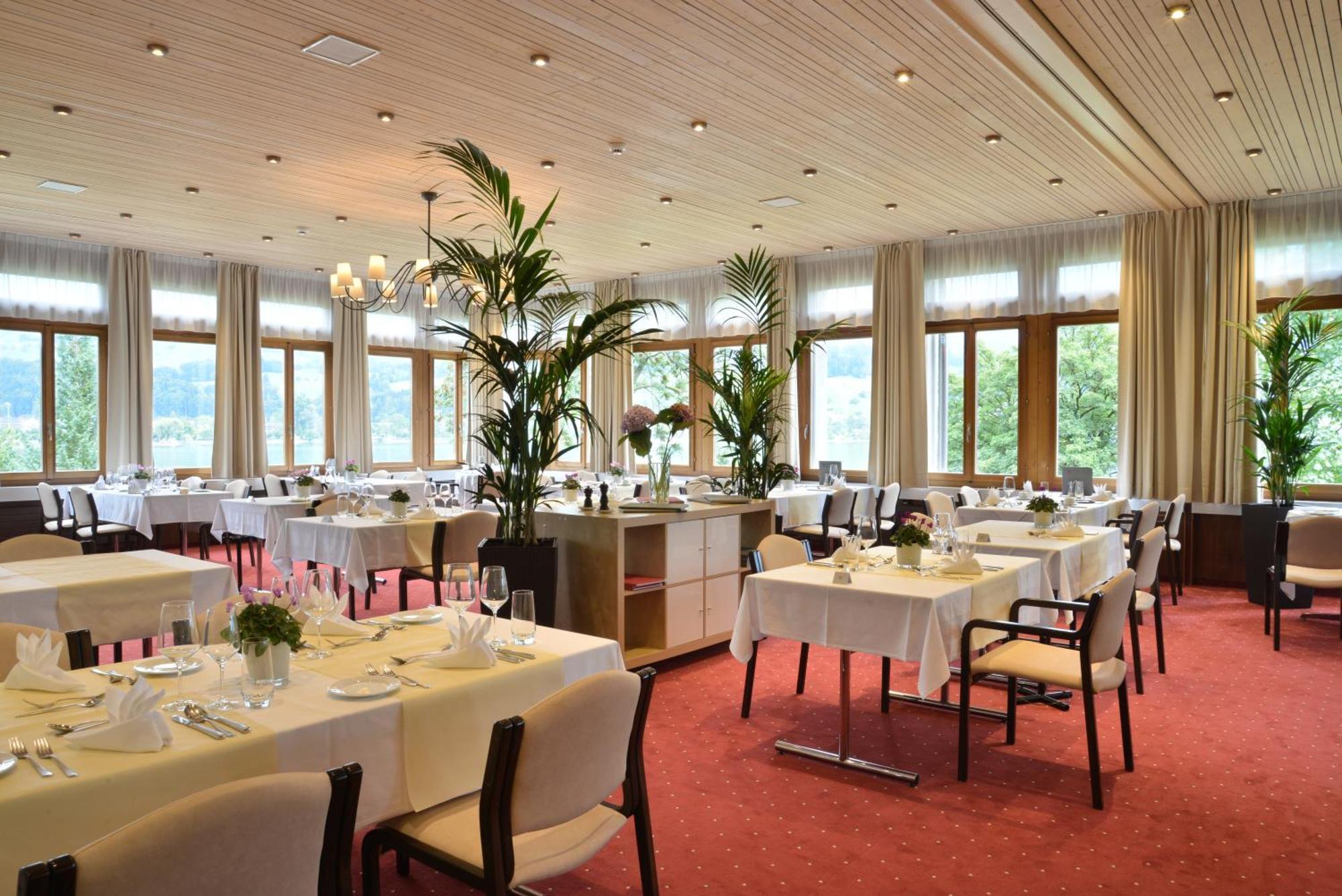 Hotel Kurhaus Am Sarnersee Зарнен Екстер'єр фото